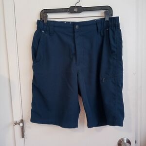 Wrangler Men's Short size 32 Navi blue